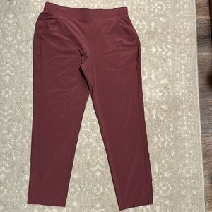 Eddie Bauer Women's Departure Ankle Pants